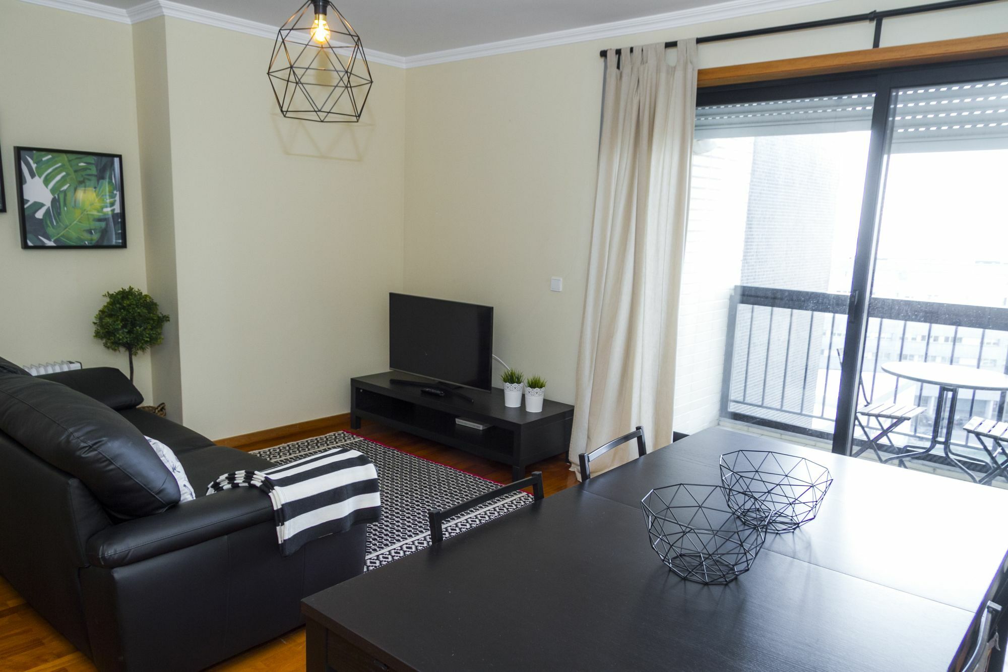 Liiiving In Matosinhos | City Beach Apartment Bagian luar foto